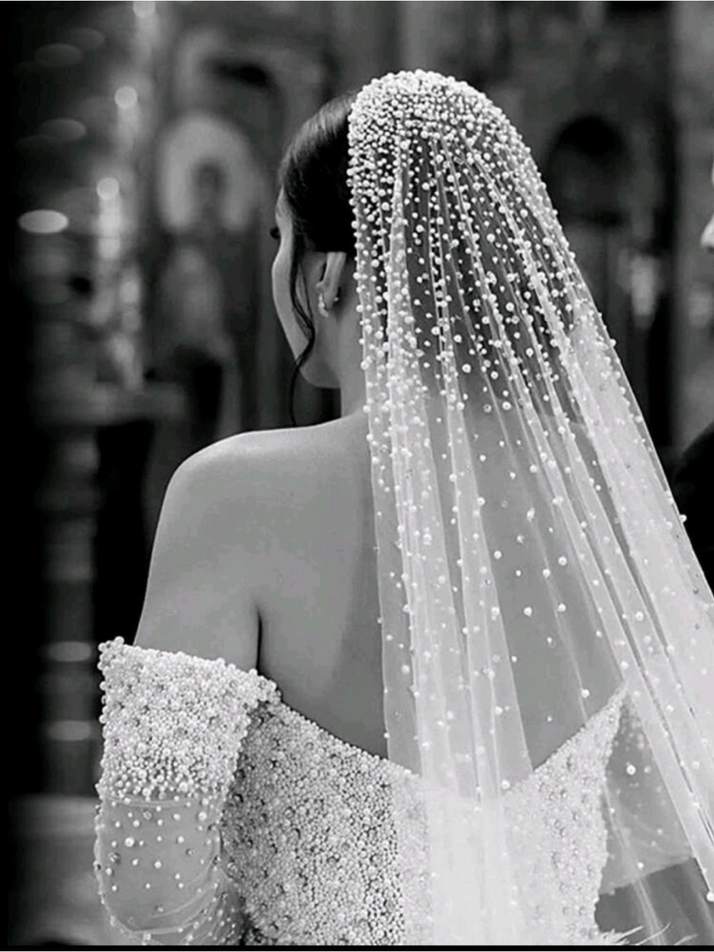 Beaded Pearl Bridal Veil Cathedral lemgth